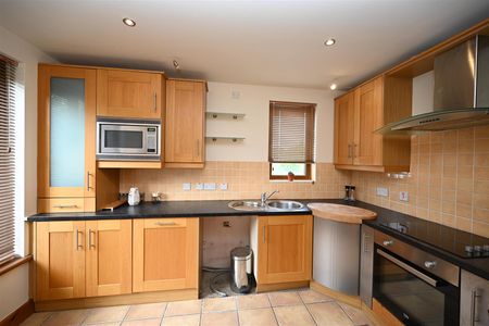 Apt 1 1-6 Woodville Mews, Lurgan, BT66 6ST - Photo 5