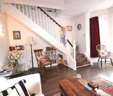 1 bedroom flat to rent - Photo 2
