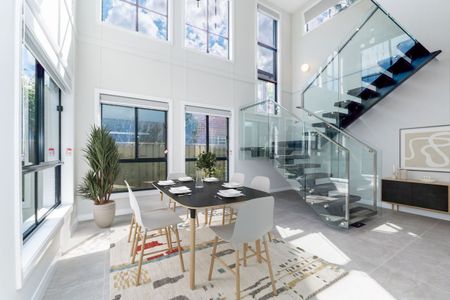 Exclusive Newly Built 5 Bedroom Duplex - Well Located - Photo 2