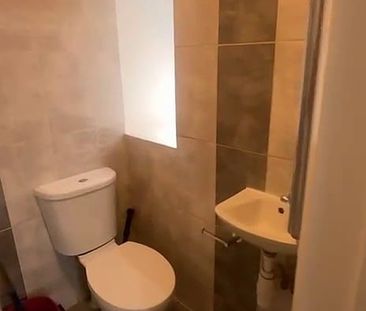 Studio Flat, Colindale Avenue, NW9 - Photo 2