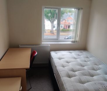 Room in a Shared House, Quinton Road, B17 - Photo 3