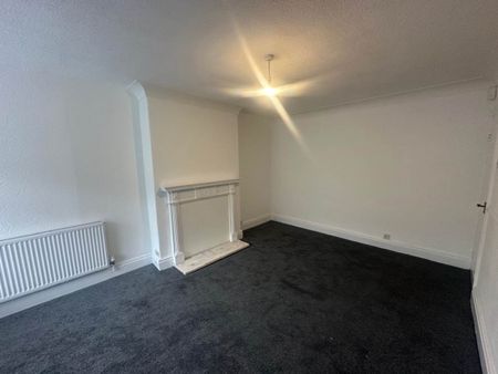 Norman View, Kirkstall, Leeds - Photo 2