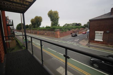 2 bedroom apartment to rent - Photo 3