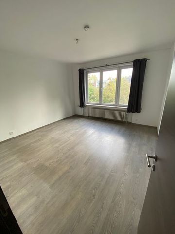 Appartement te huur - Foto 2