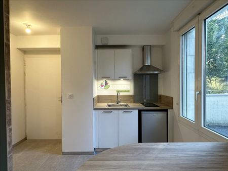 EDEN ROC 30 rue du Roc Blanc, 63400, Chamalieres - Photo 5