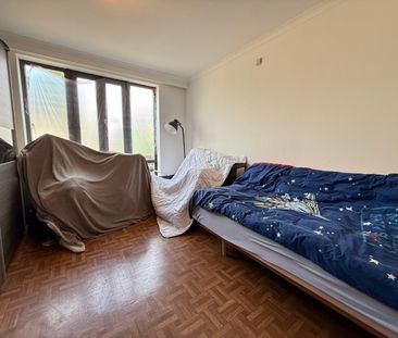 Ruime drie-slaapkamerappartement in Tielt. - Photo 4
