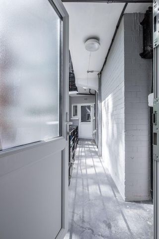 4 bedroom flat to rent - Photo 2