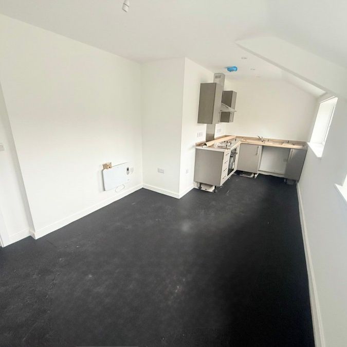 Sherborne Road, Yeovil, Somerset - Photo 1