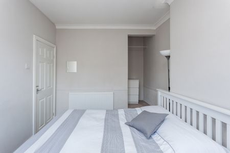 20 York Road - Photo 3