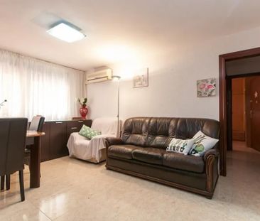 Avinguda Mare Déu de Bellvitge, L'Hospitalet de Llobregat, Cataloni... - Photo 3