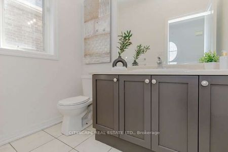 Semi-Detached Home For Lease | X7370714 - Photo 3