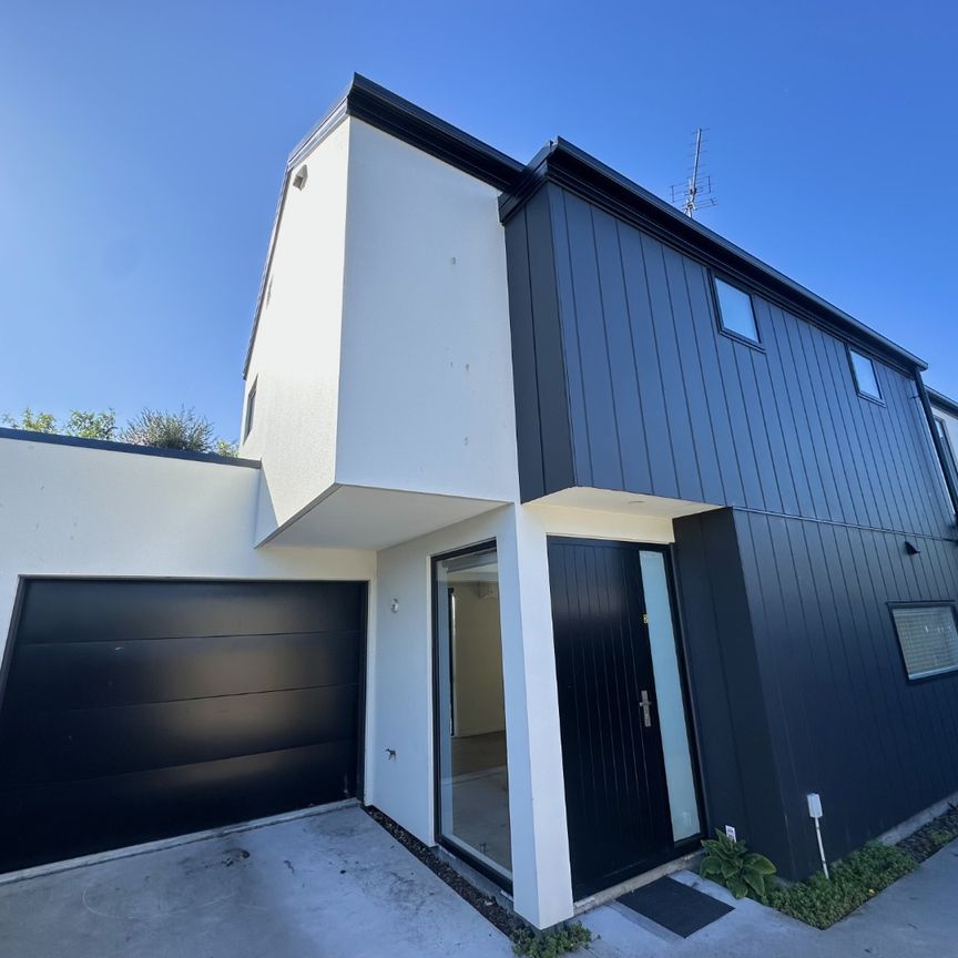 3/15 Waltham Road, Sydenham - Photo 1