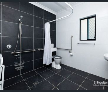 Room For Rent INCLUDES UTILITIES! - Photo 1