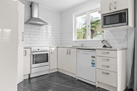 3 Willow Road - Photo 2