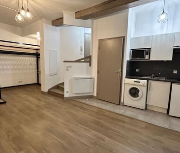 Location Appartement 1 pièce 32m² - Photo 3