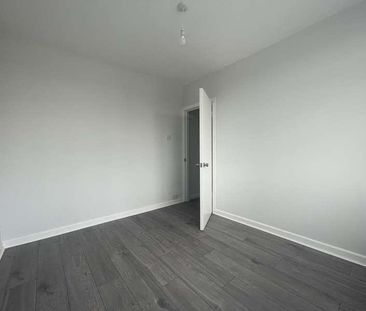 Ryefield Ave, Hillingdon, UB10 - Photo 1