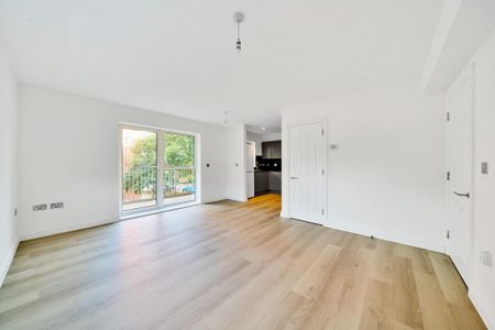 2 bedroom flat to rent - Photo 2