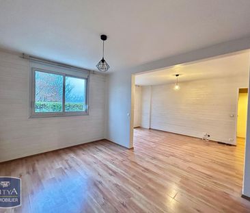 Location Appartement 4 pièces 78m² ST PRIEST EN JAREZ 42270 - Photo 1