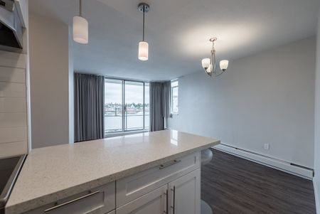 Park Towers - Photo 3