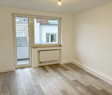 Düsseldorf-Unterbilk! Helle 3-Zimmer-Wohnung mit Balkon! - Photo 6