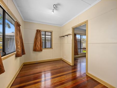 16 Old Northern Road, Everton Park QLD 4053 - House For Rent | Domain - Photo 2