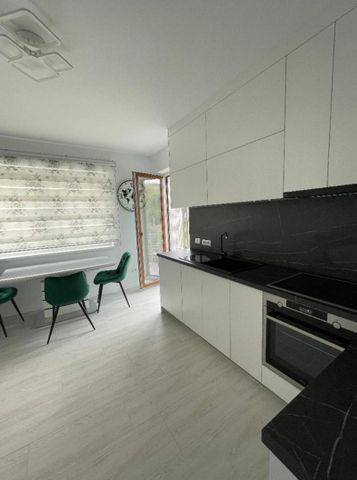 De inchiriat Parte de Triplex, zona Cetate. Pret inchiriere: 800 Euro/luna. - Photo 5