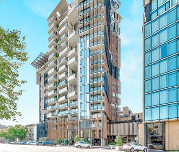 Modern and Secure Apartment! - Photo 1