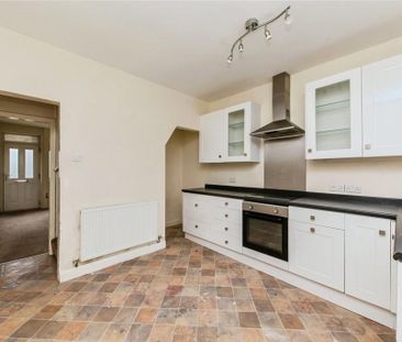 2 bedroom terraced house to rent - Photo 6
