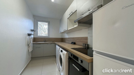 Beau T3 lumineux et fonctionnel, meublé, avec stationnement - Photo 4