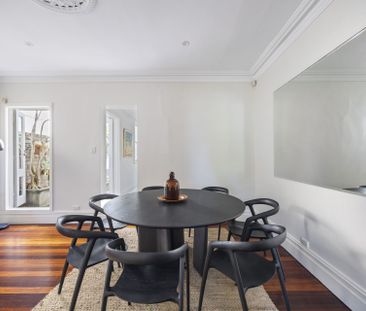 A Rare Victorian Classic with Double Parking - Photo 3