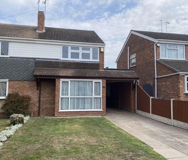 3 bedroom semi-detached house to rent - Photo 1