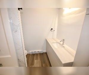 2 Bed 1 Bath Suite Ottewell Home For Rent Edmonton - Photo 2