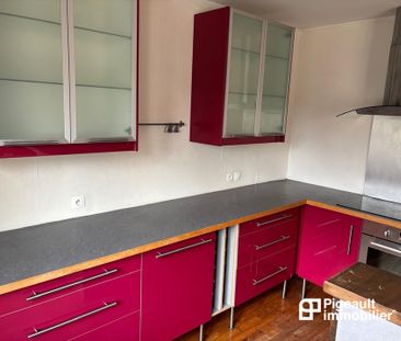 Location Appartement T 3 - Rennes - Jeanne d'Arc - Photo 3