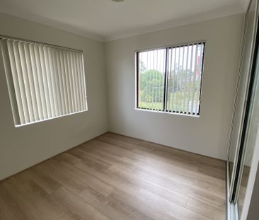 2 BEDROOM UNIT IN A FANTASTIC LOCATION!!! - Photo 3