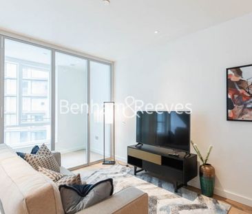 Studio flat to rent in Prospect Way, Battersea, Nine Elms, SW11 - Photo 3