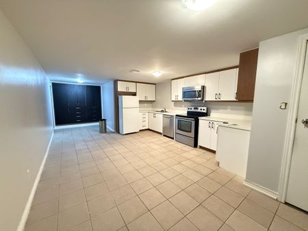 For Lease - 40 Barkwin Drive Unit# Bsmt, Toronto, Ontario - Photo 3