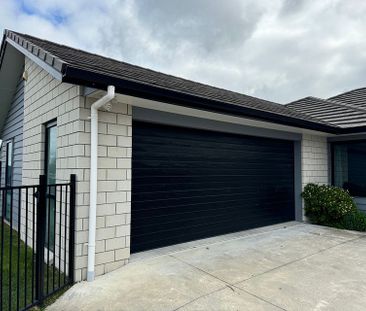 4BR Family Home and walk to schools, supermarket - Photo 1