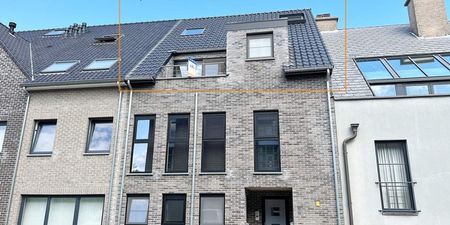 Appartement te huur in Overpelt voor € 820 met 2 slaapkamers - Photo 3