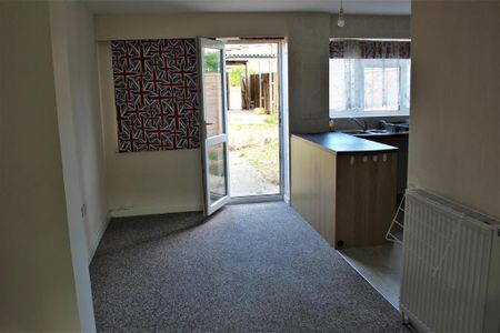 3 bedroom house to rent - Photo 5
