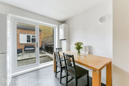 Smeaton Road, London - Photo 2