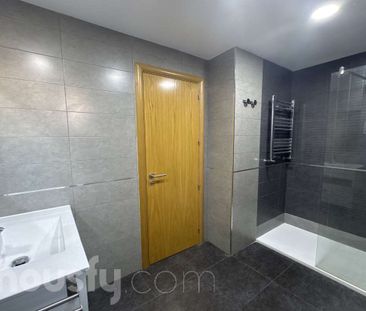 Piso de alquiler en Calle Fernán Falcón, ., Venecia - Nueva Alcalá - Photo 2