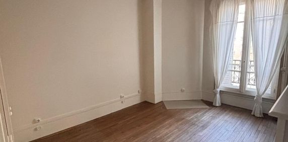 Appartement 2 pièces de 40 m² à Paris (75015) - Photo 2