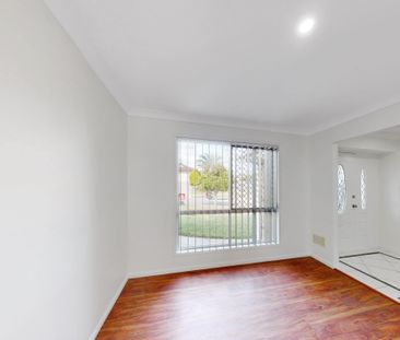 4 Prospect Street, Parkinson QLD 4115 - House For Rent | Domain - Photo 2