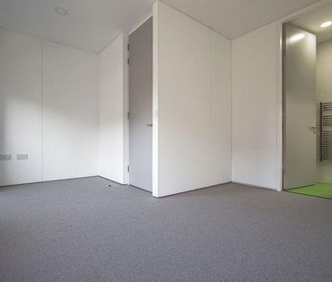 4 bedroom townhouse to rent - Photo 3