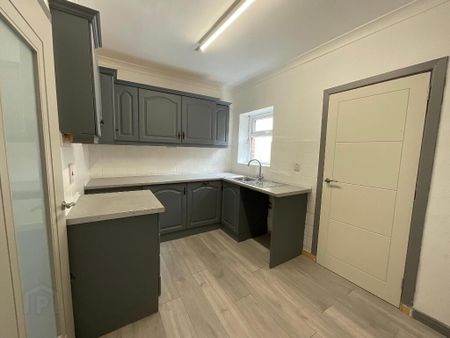 6 Ainsworth Drive, Belfast, BT13 3EJ - Photo 5