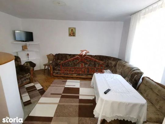 Casa/duplex cu 3 camere in Sibiu pe Calea Poplacii - Fotografie 1