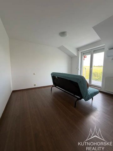 Pronájem bytu 3+kk s terasou, 71 m - Фото 2
