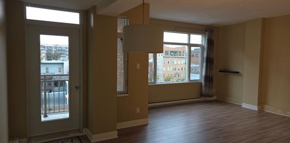 appartement à Louer 3 1/2 - Photo 2