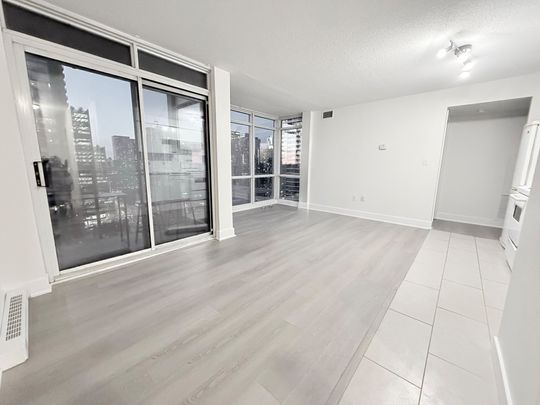 For Lease - 15 Fort York Boulevard Unit# 3006, Toronto, Ontario - Photo 1