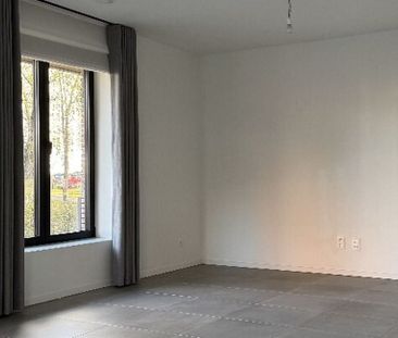 Appartement te huur in Zolder voor € 995 met 2 slaapkamers - Photo 2